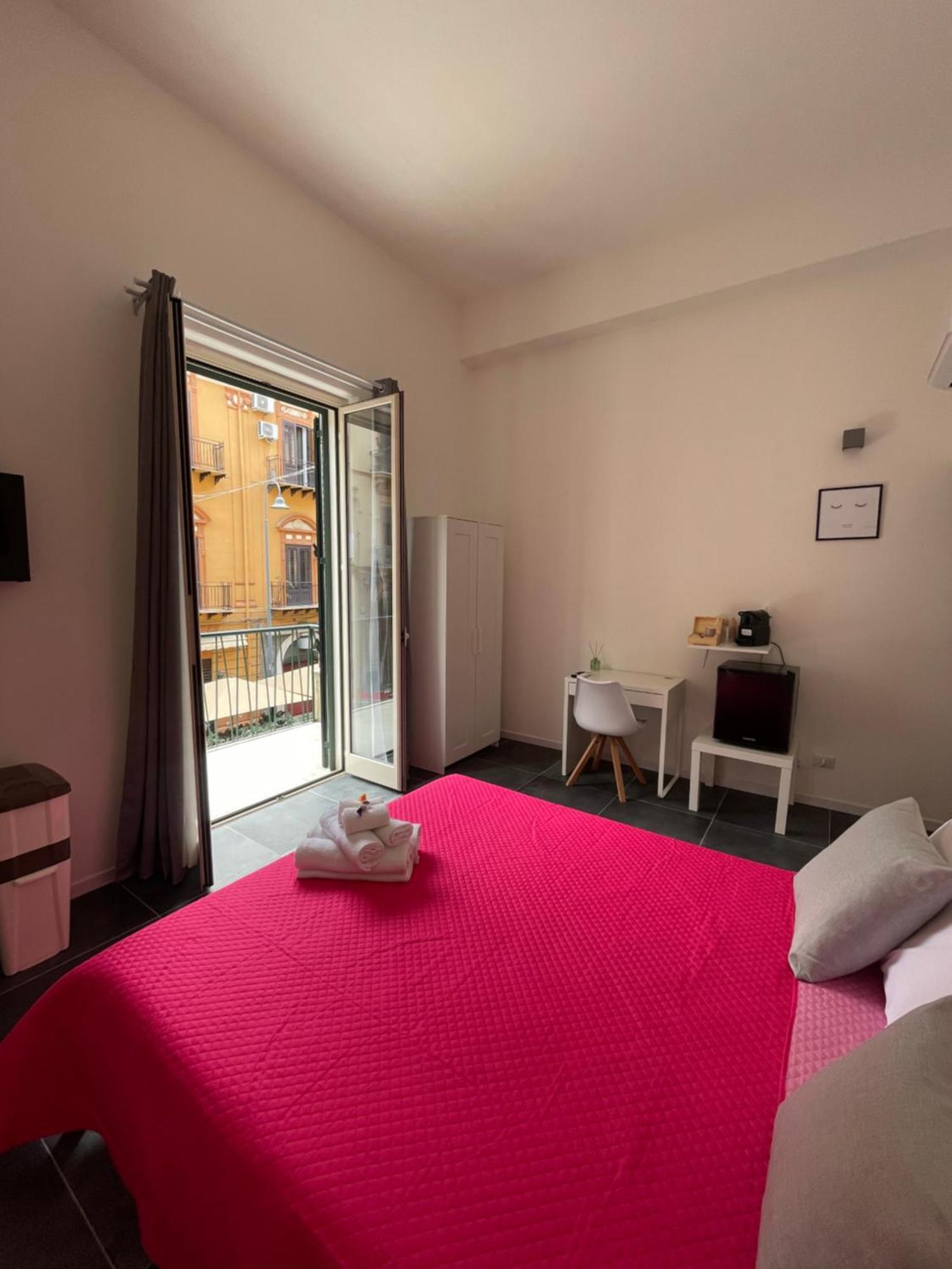 My Happy Place Rooms Palermo Luaran gambar