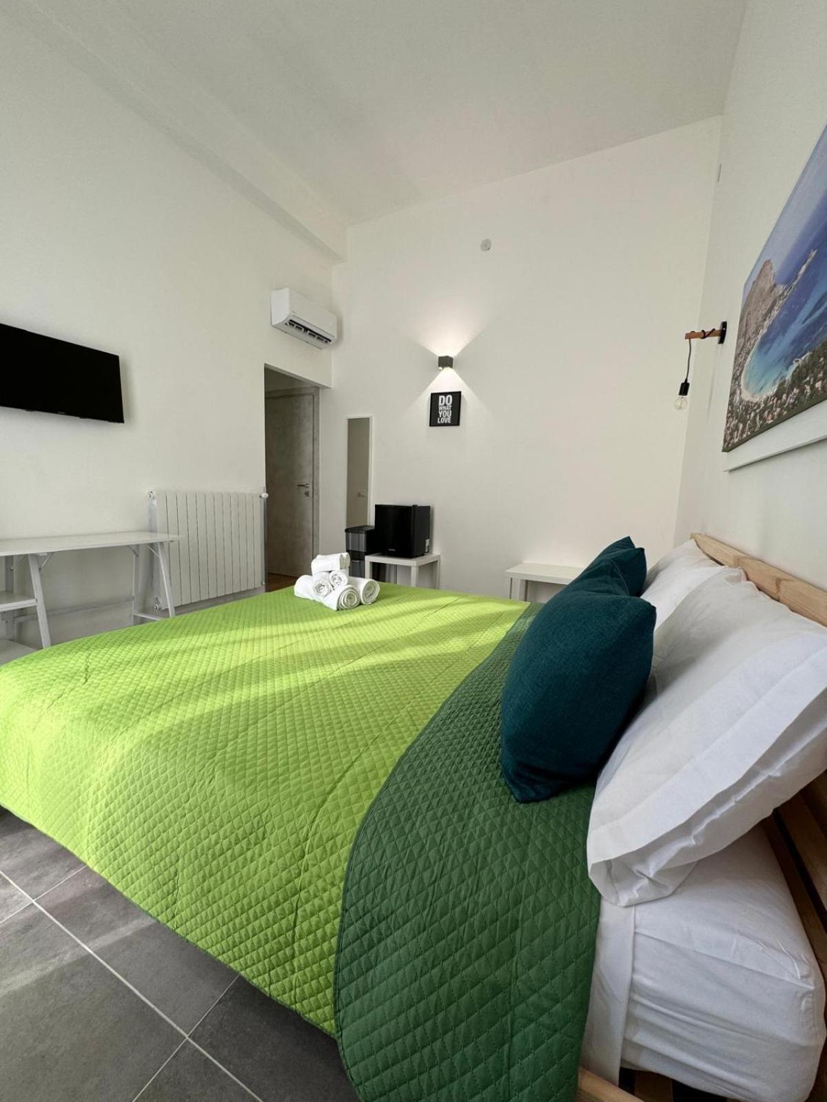 My Happy Place Rooms Palermo Luaran gambar